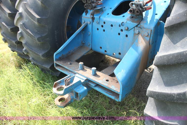 image for item I7274 1990 Ford 976 Versatile Designation 6 4WD tractor
