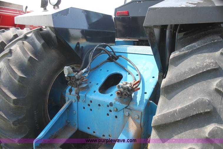 image for item I7274 1990 Ford 976 Versatile Designation 6 4WD tractor