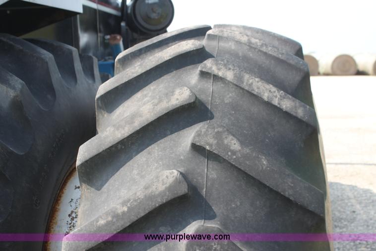 image for item I7274 1990 Ford 976 Versatile Designation 6 4WD tractor