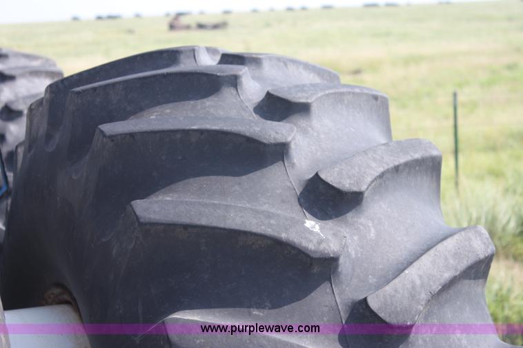 image for item I7274 1990 Ford 976 Versatile Designation 6 4WD tractor