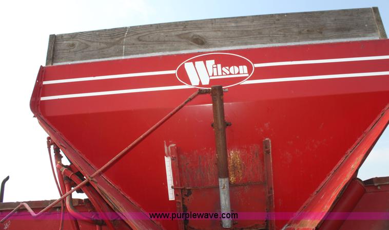 image for item I7275 Mack R685T spreader truck