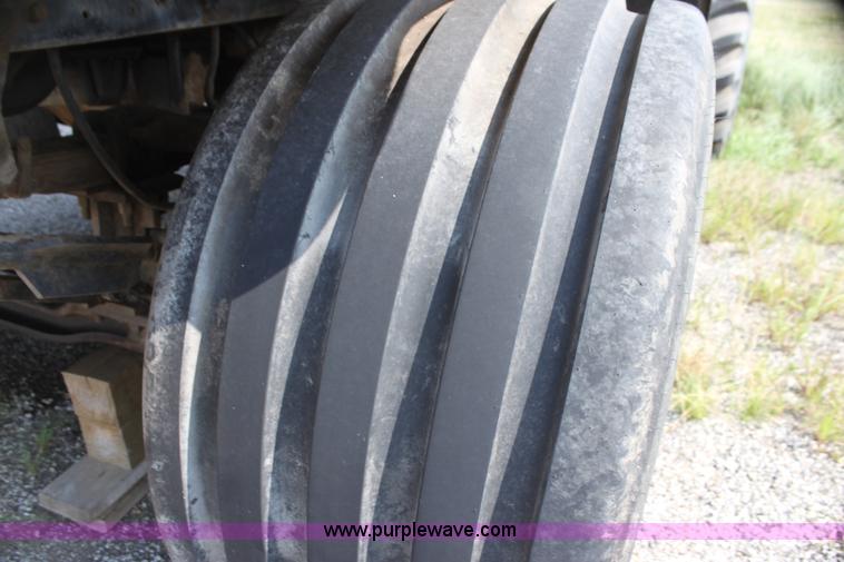 image for item I7275 Mack R685T spreader truck