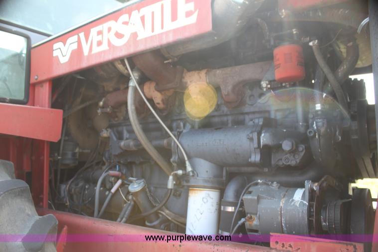 image for item I7276 1981 Versatile 895 4WD tractor