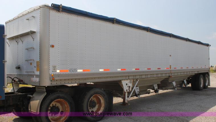image for item I7277 1990 Wilson Convert-A-Hauler hopper bottom trailer