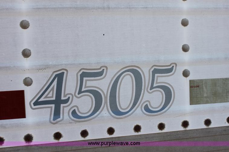 image for item I7277 1990 Wilson Convert-A-Hauler hopper bottom trailer