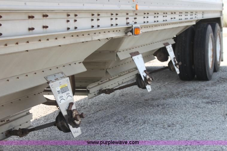 image for item I7277 1990 Wilson Convert-A-Hauler hopper bottom trailer