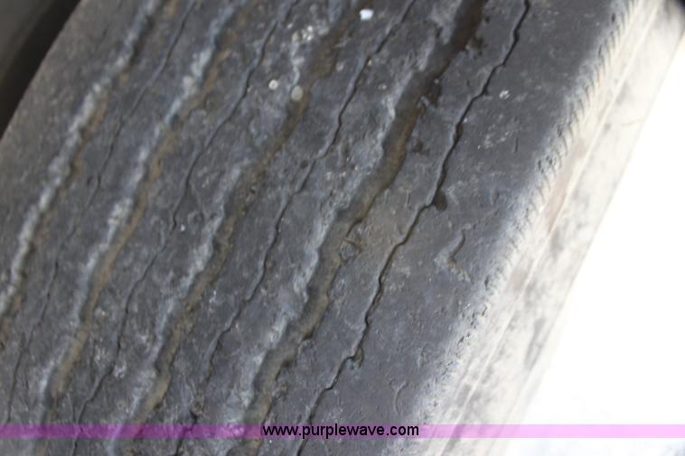 image for item I7277 1990 Wilson Convert-A-Hauler hopper bottom trailer