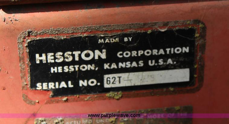 image for item J1028 Hesston 6200 self-propelled swather