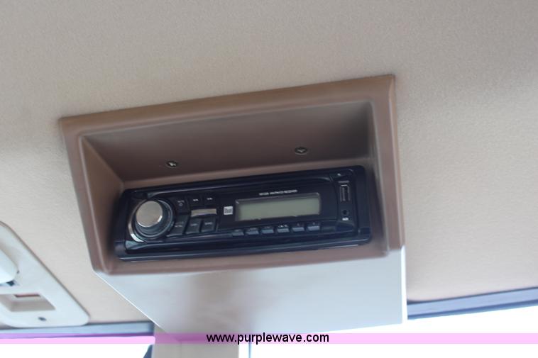 image for item J1089 1997 John Deere 6400 MFWD tractor