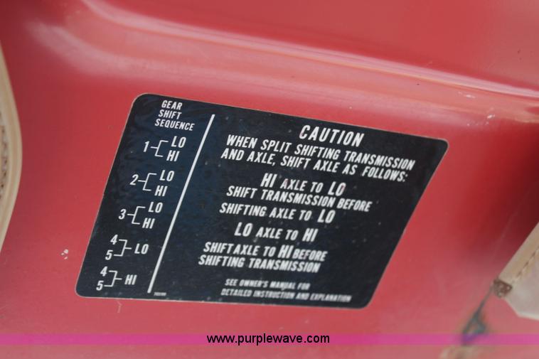 image for item J1246 1981 Chevrolet Kodiak floater spreader truck