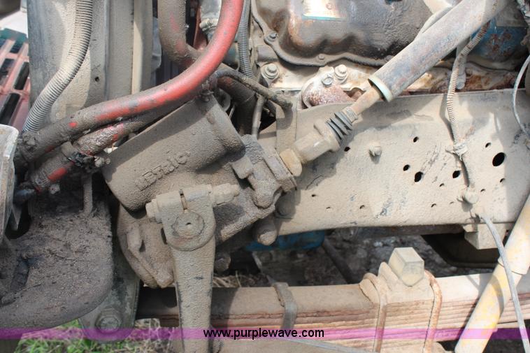 image for item J1246 1981 Chevrolet Kodiak floater spreader truck