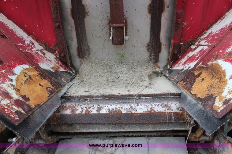 image for item J1246 1981 Chevrolet Kodiak floater spreader truck