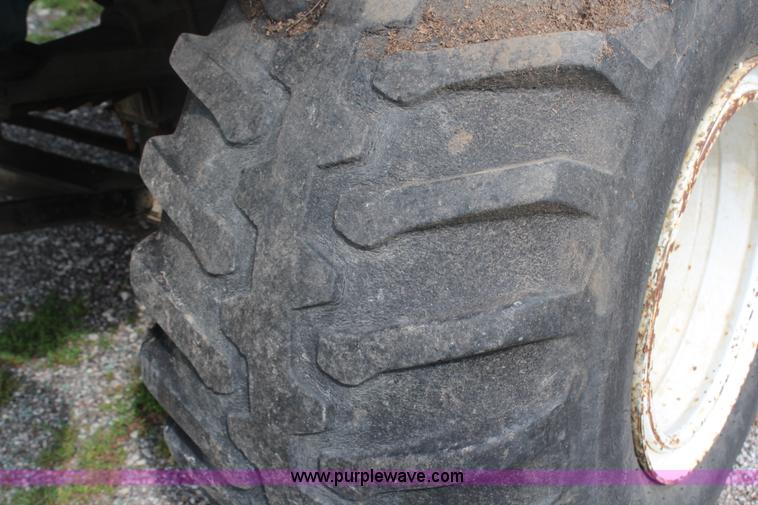 image for item J1246 1981 Chevrolet Kodiak floater spreader truck