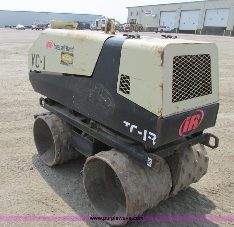 image for item A8743 Ingersoll Rand TC-13 twin drum trench compactor