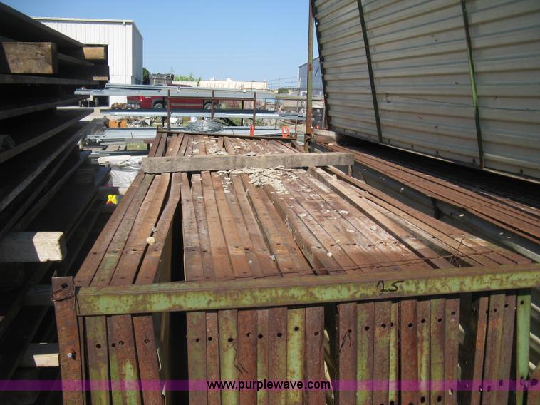 image for item AS9033 (169) Kelly Klosure panels wind break enclosure system