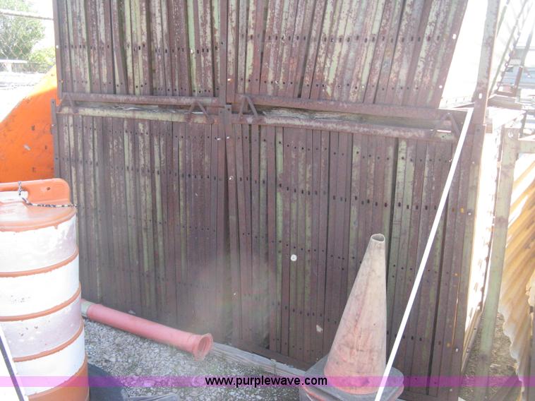 image for item AS9033 (169) Kelly Klosure panels wind break enclosure system