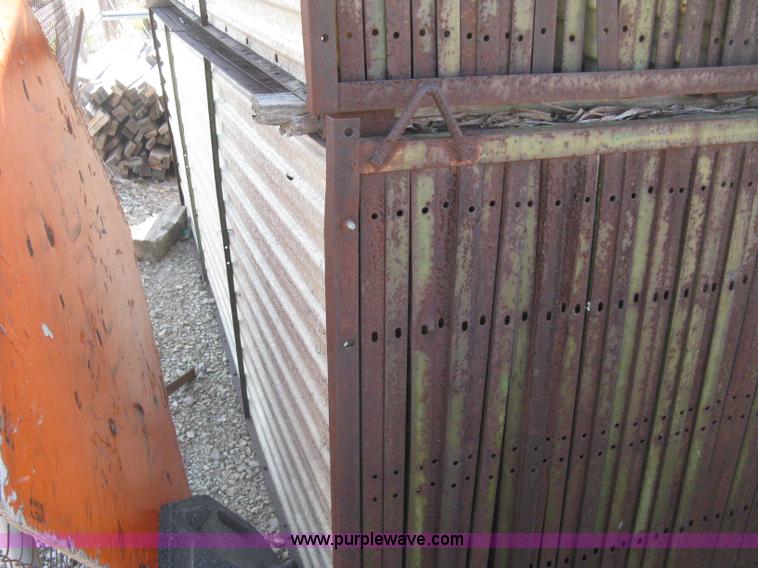 image for item AS9033 (169) Kelly Klosure panels wind break enclosure system