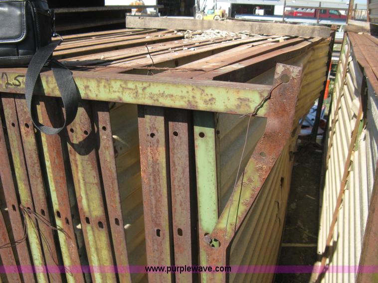 image for item AS9033 (169) Kelly Klosure panels wind break enclosure system