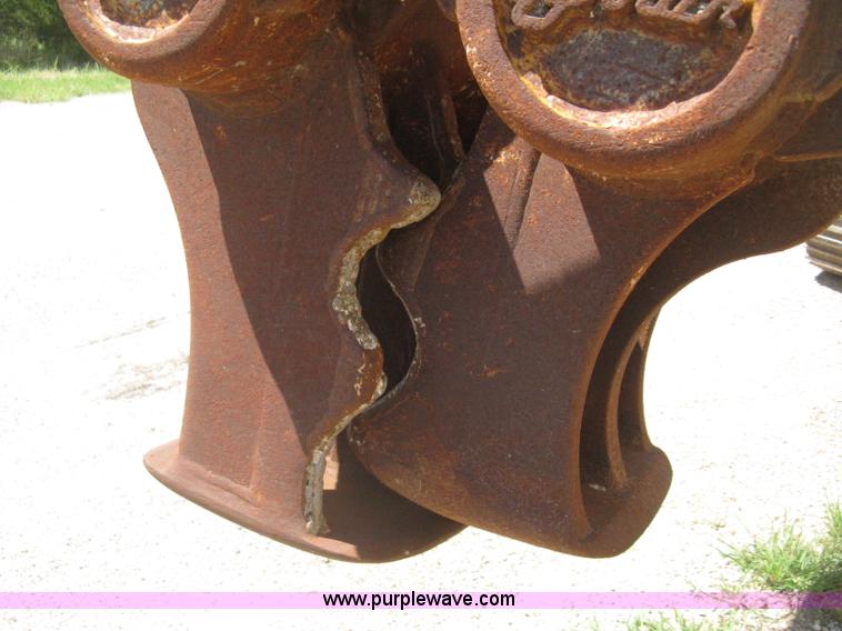 image for item AS9037 Garier 16" hydraulic pincher