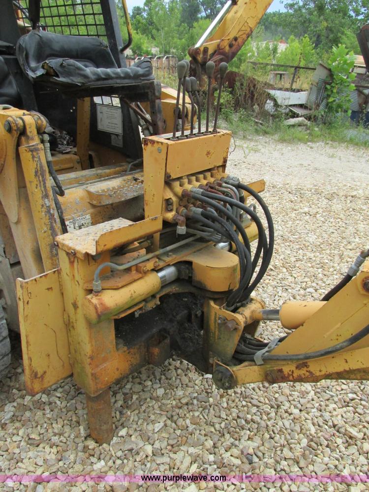 Case D100 skid steer backhoe attachment in Imperial, MO Item AW9979
