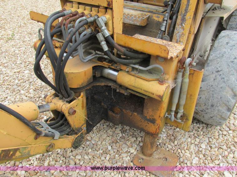 image for item AW9979 Case D100 skid steer backhoe attachment