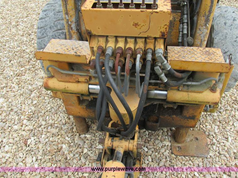 image for item AW9979 Case D100 skid steer backhoe attachment