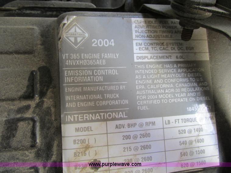 image for item AW9981 2004 Ford F650 Super Duty XL service truck with crane