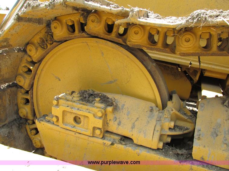 image for item AW9995 1980 Caterpillar D5B dozer