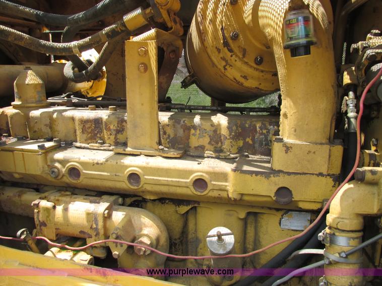 image for item AW9995 1980 Caterpillar D5B dozer