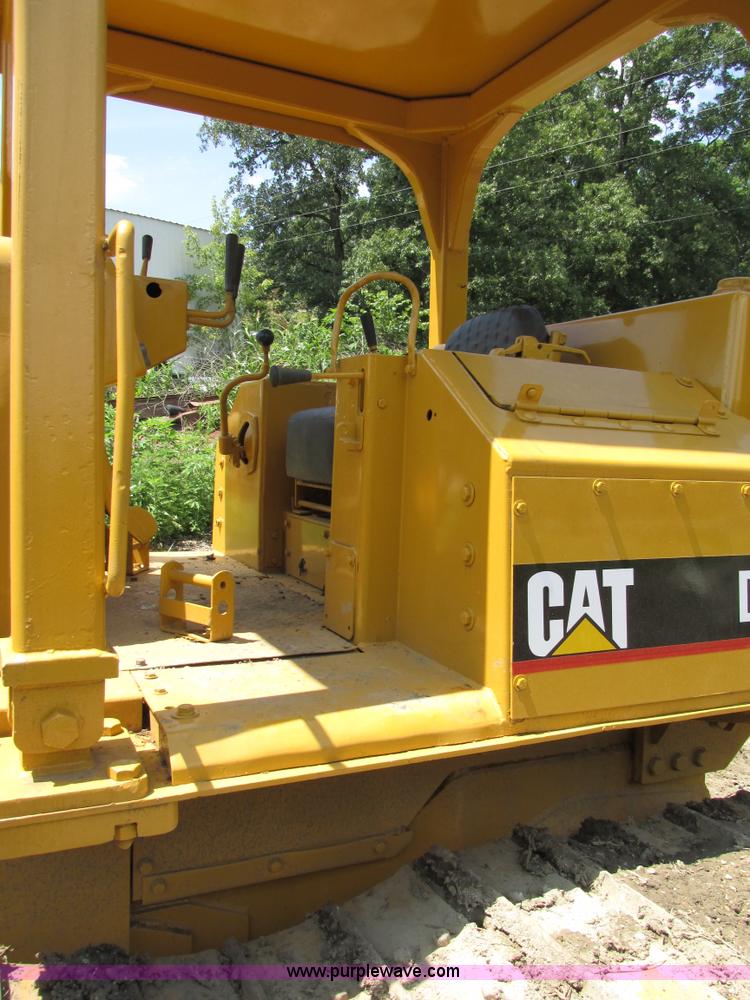 image for item AW9995 1980 Caterpillar D5B dozer