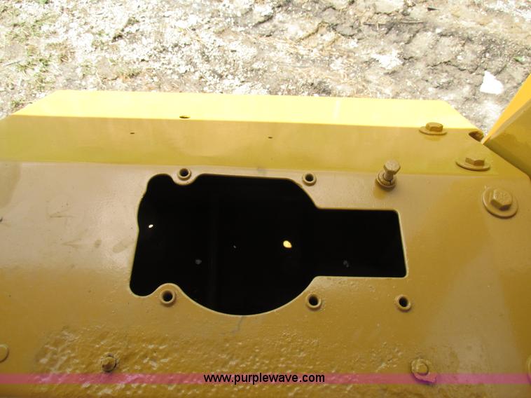 image for item AW9995 1980 Caterpillar D5B dozer