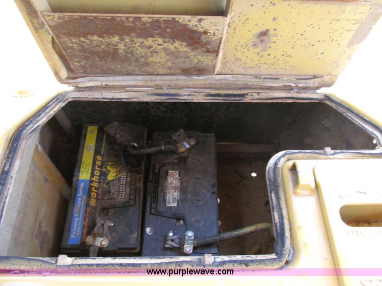 image for item AW9995 1980 Caterpillar D5B dozer