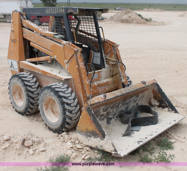 image for item C3909 2001 Case 1845C skid steer