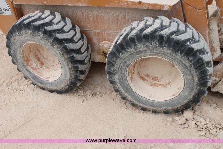 image for item C3909 2001 Case 1845C skid steer