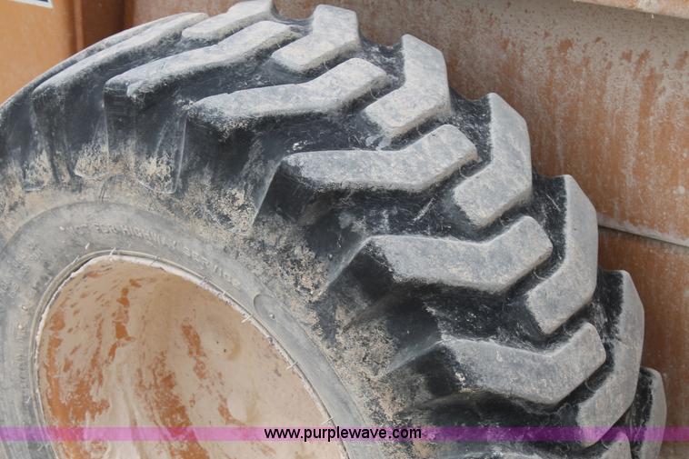 image for item C3909 2001 Case 1845C skid steer