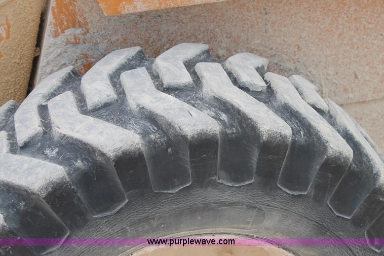 image for item C3909 2001 Case 1845C skid steer