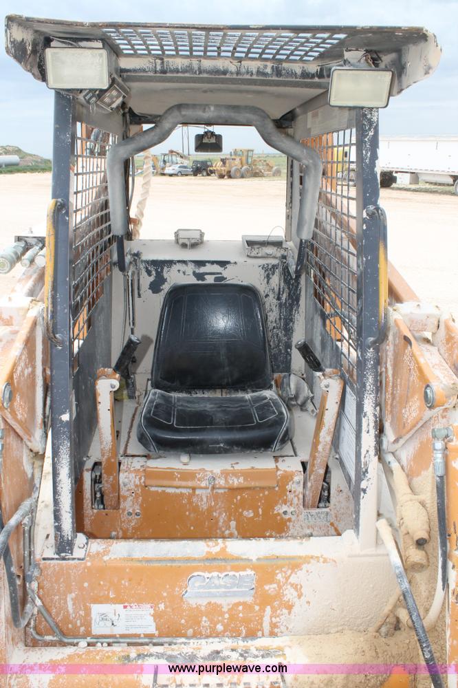 image for item C3909 2001 Case 1845C skid steer