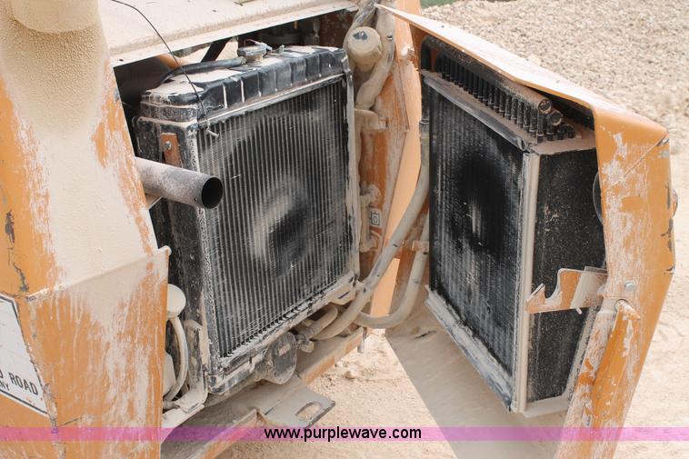 image for item C3909 2001 Case 1845C skid steer