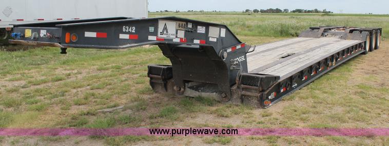 image for item C3910 2006 Eager Beaver 50GSL trailer