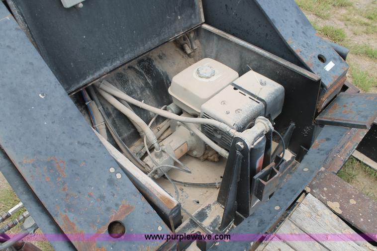 image for item C3910 2006 Eager Beaver 50GSL trailer