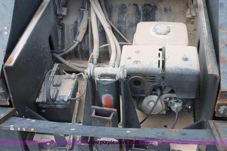 image for item C3910 2006 Eager Beaver 50GSL trailer