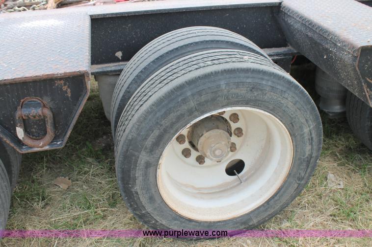 image for item C3910 2006 Eager Beaver 50GSL trailer