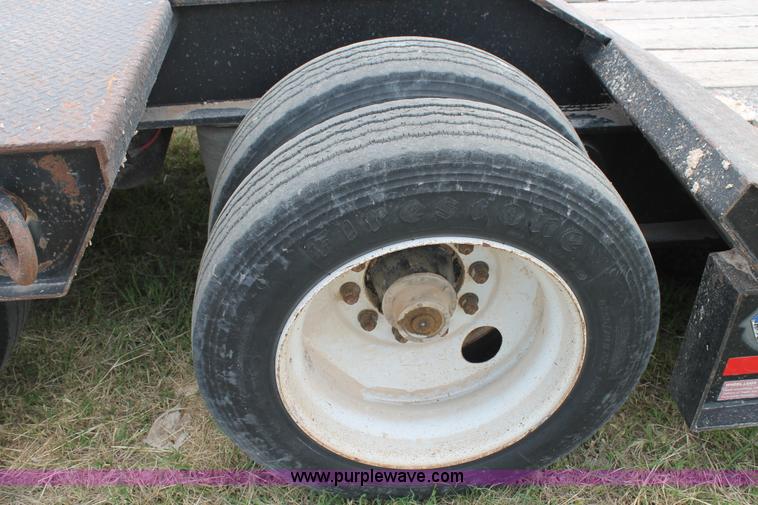 image for item C3910 2006 Eager Beaver 50GSL trailer