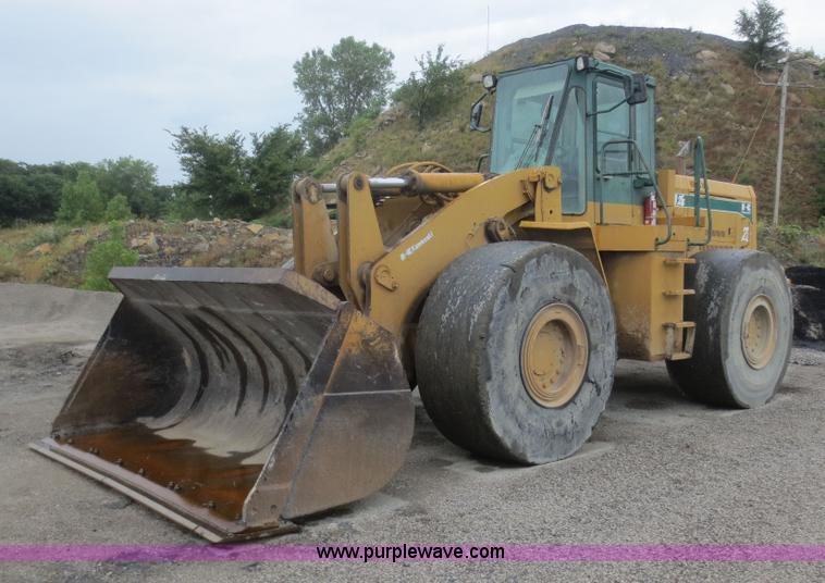 image for item D2109 1997 Kawasaki 90Z wheel loader