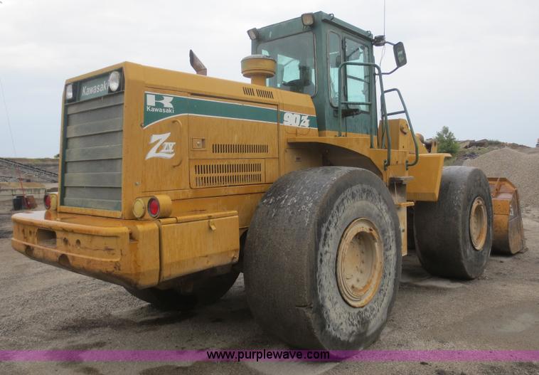 image for item D2109 1997 Kawasaki 90Z wheel loader
