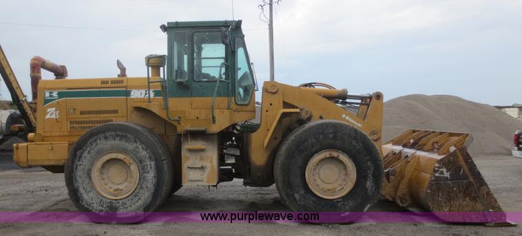 image for item D2109 1997 Kawasaki 90Z wheel loader