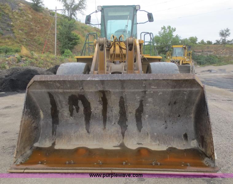 image for item D2109 1997 Kawasaki 90Z wheel loader