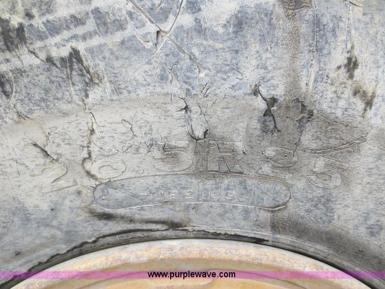 image for item D2109 1997 Kawasaki 90Z wheel loader