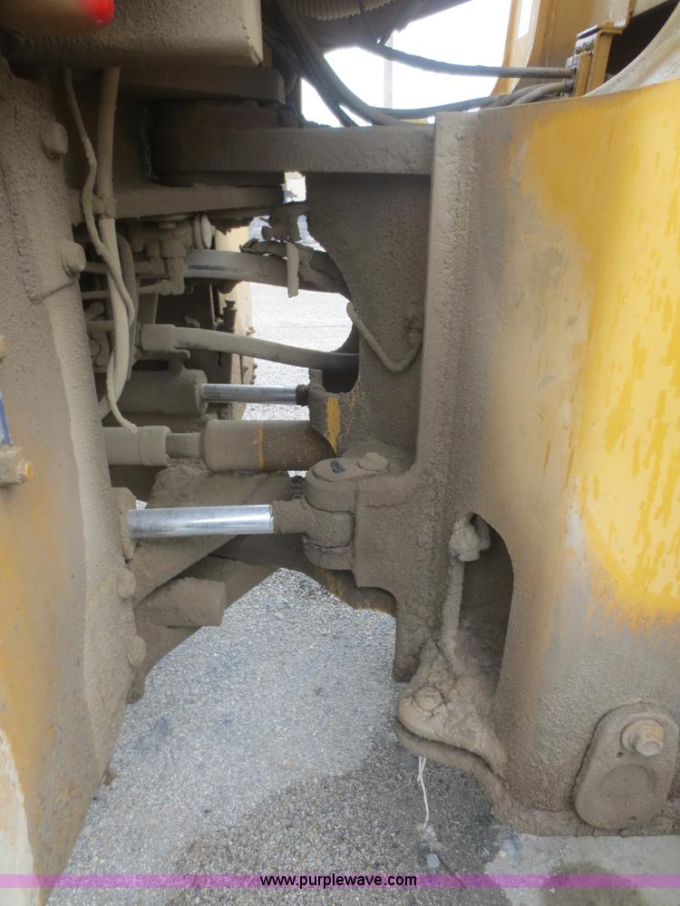 image for item D2109 1997 Kawasaki 90Z wheel loader