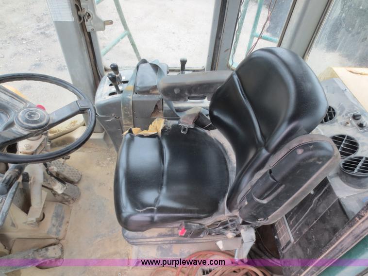 image for item D2109 1997 Kawasaki 90Z wheel loader